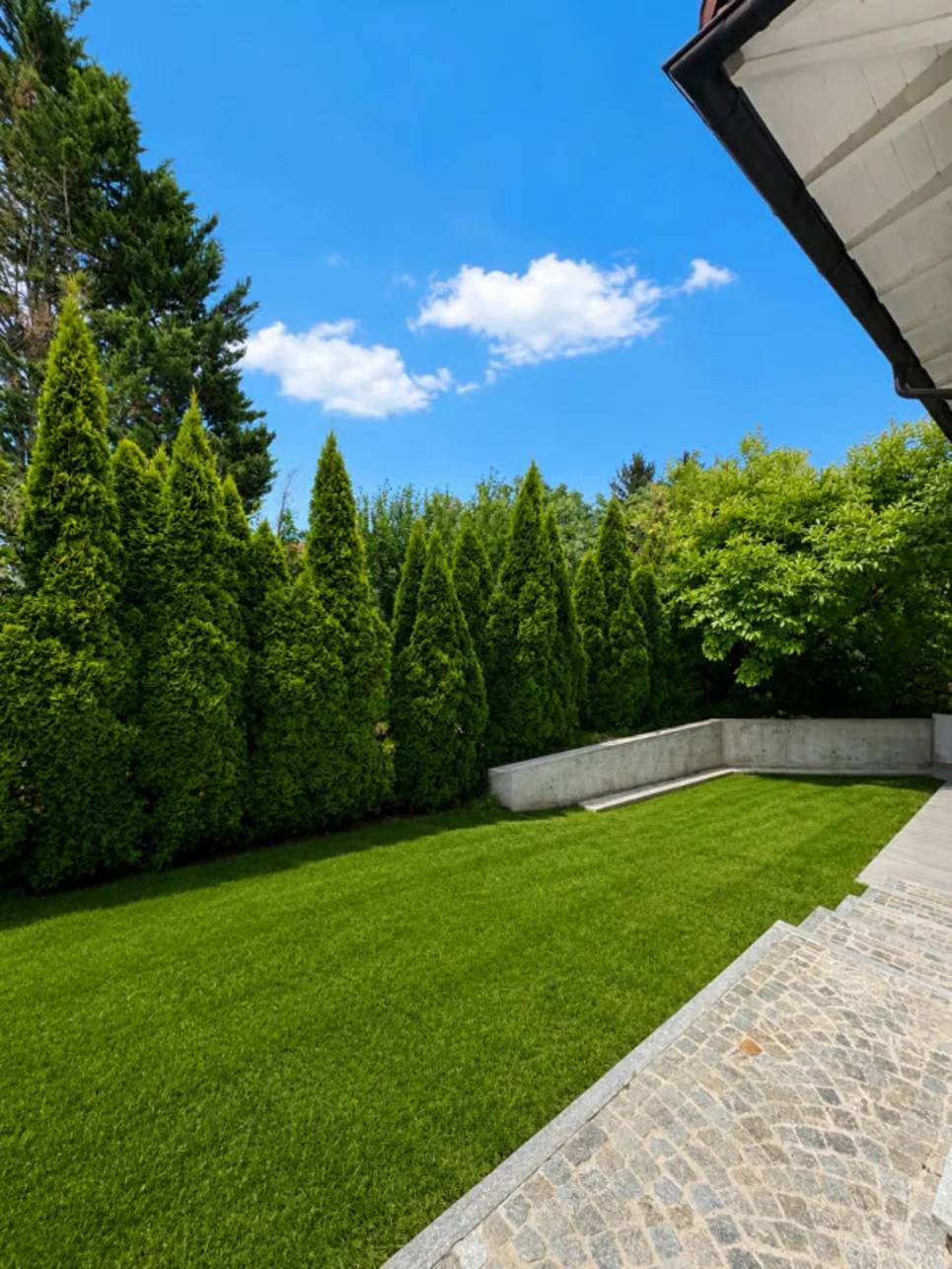 img-gallery