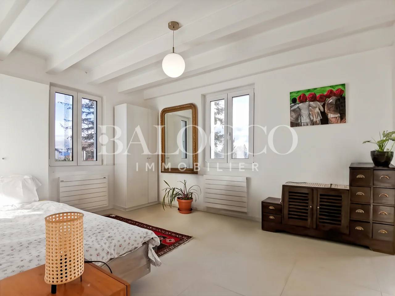 img-gallery