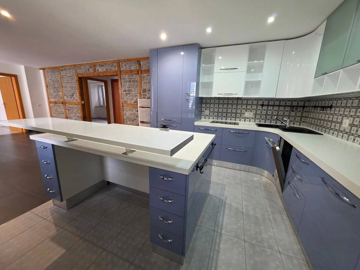 img-gallery