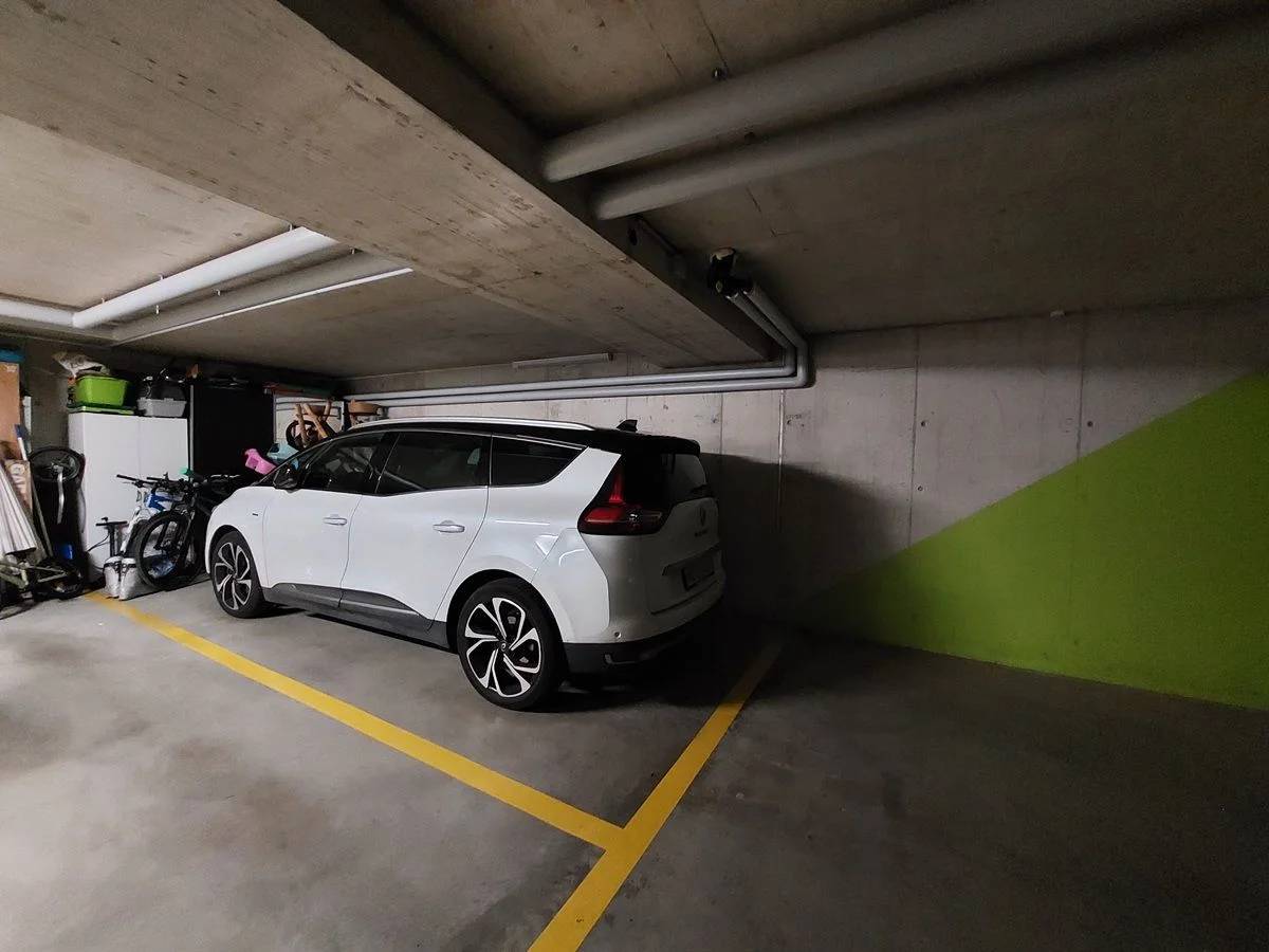 img-gallery