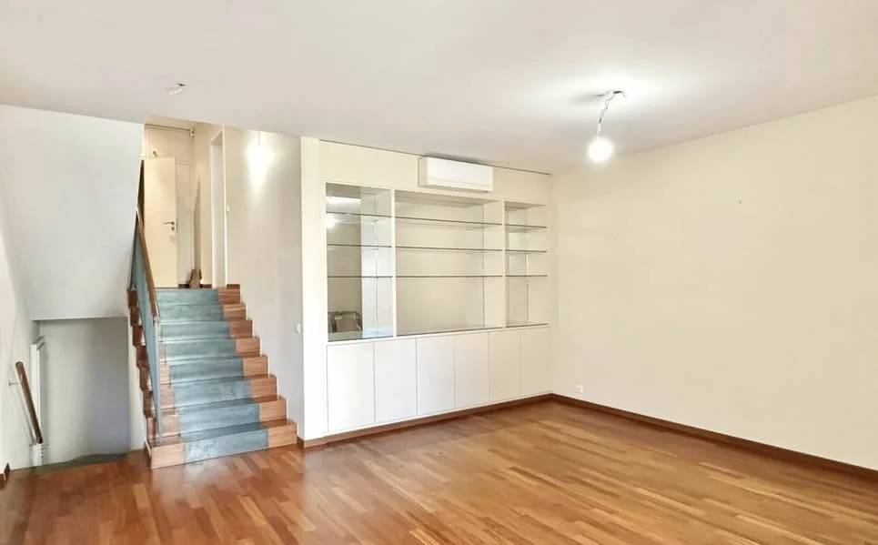 img-gallery